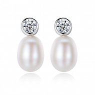 Round CZ Waterdrop Natural Pearl 925 Silver Stud Earrings